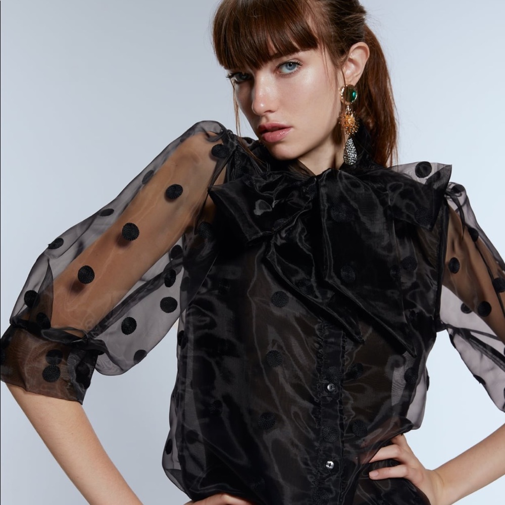 Organza polka dot blouse with bow